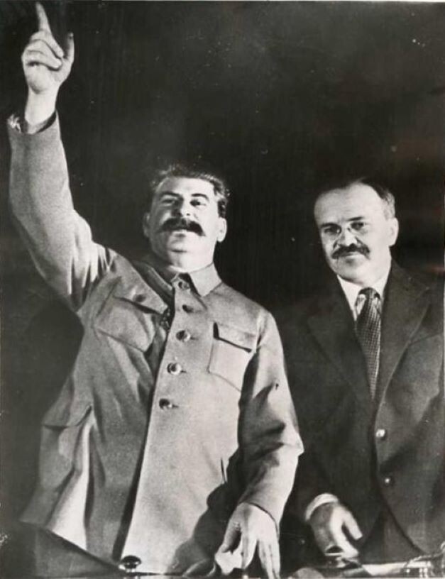 Сталин и Молотов