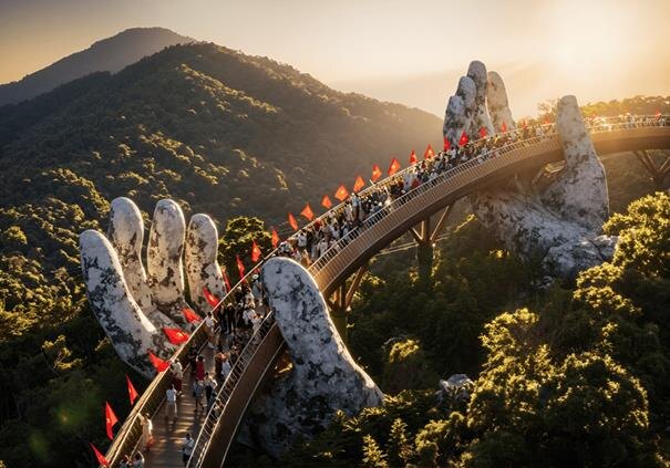 Golden Bridge Ba Na Hills at sunrise