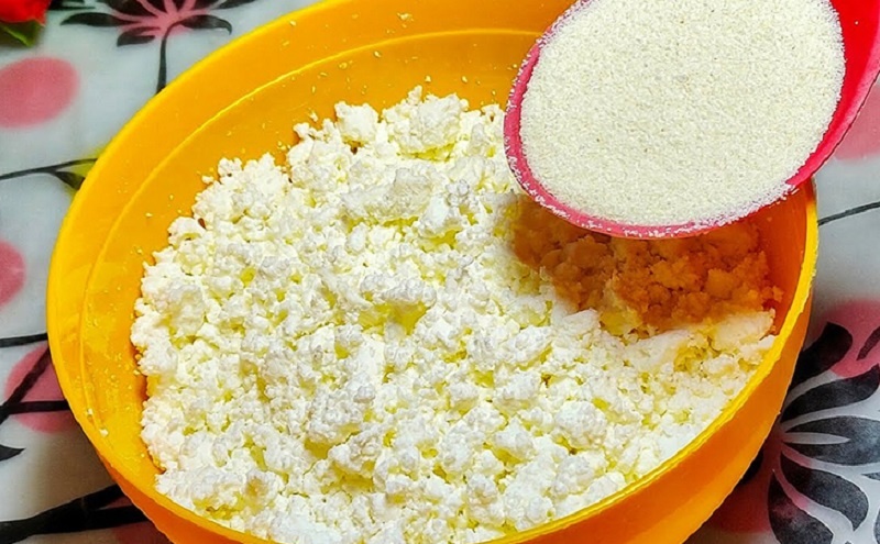 Манник с творогом: пышный пирог на каждый день без хлопот