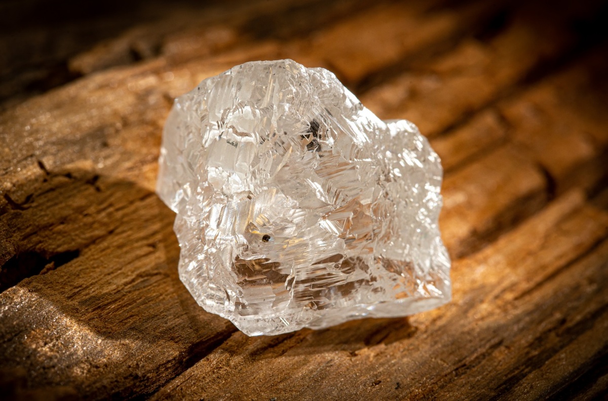    В Архангельской области добыт алмаз весом 56 карат