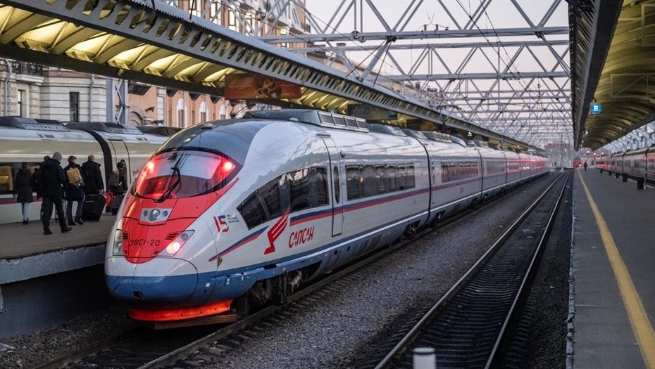    На фоне ограничений в аэропортах РЖД назначили дополнительные "Сапсаны" Петербург - Москва Автор фото: Тихонов Михаил