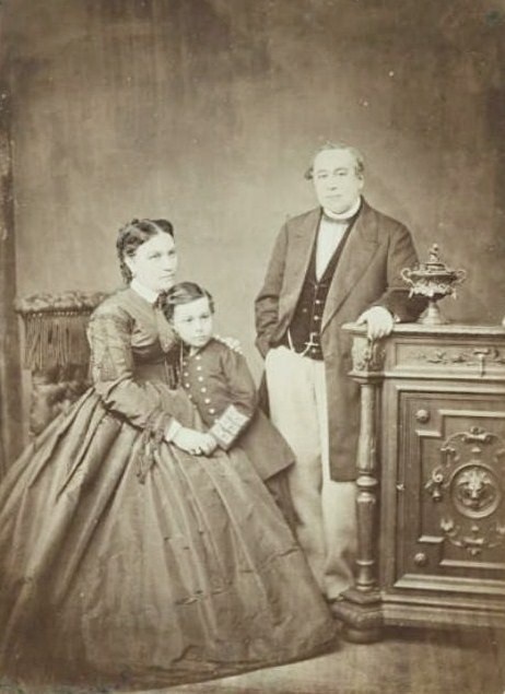 Д. Н. Шереметев со второй женой и сыном Александром