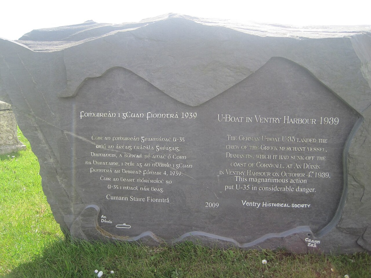 Мемориальный камень U-35 в Вентри