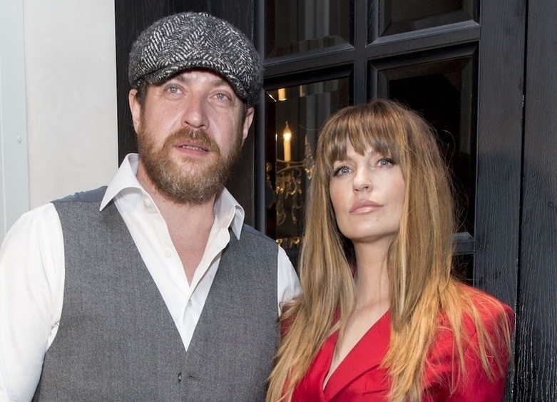     Кирилл Сафонов и Саша Савельева