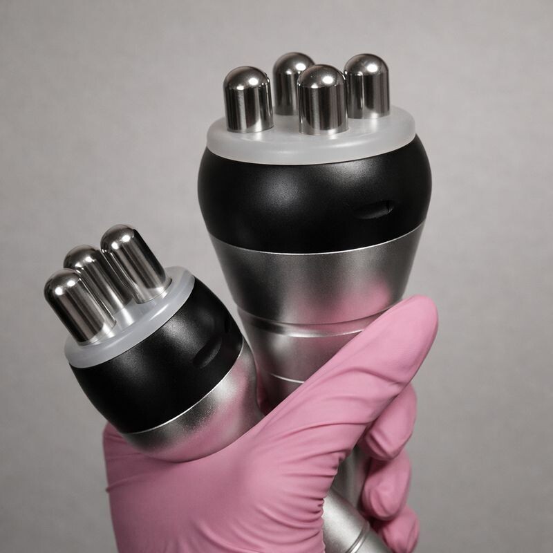 Готовые посты и сторис для Бьюти-мастеров: https://content-russia.tb.ru/