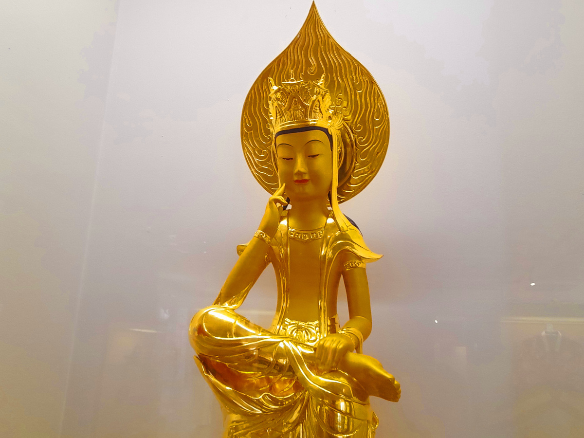 Бодхисаттва (Корея, V-VII вв., копия ХХ в.). Фото автора