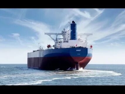 Экспорт нефти из двух российских портов на Финском заливе — Усть-Луги и Приморска — приостанавливался из-за беспилотников, атаковавших Ленинградскую область минувшей ночью и утром.

По данным Reuters, два ключевых нефтеналивных терминала останавливали отгрузку сырой нефти и топлива. Агентство уточнило, что в Усть-Луге ее позднее возобновили, в то время как Приморск остается закрытым. Также добавляется, что неясно, получил ли порт Усть-Луга какие-либо повреждения. Порт в Приморске способен экспортировать более миллиона баррелей сырой нефти в сутки, а через Усть-Лугу на экспорт проходит около 700 тысяч баррелей нефти в сутки. По данным источников, в прошлом году Усть-Луга экспортировала 32,9 миллиона метрических тонн нефтепродуктов, а Приморск — 16,8 миллиона тонн.