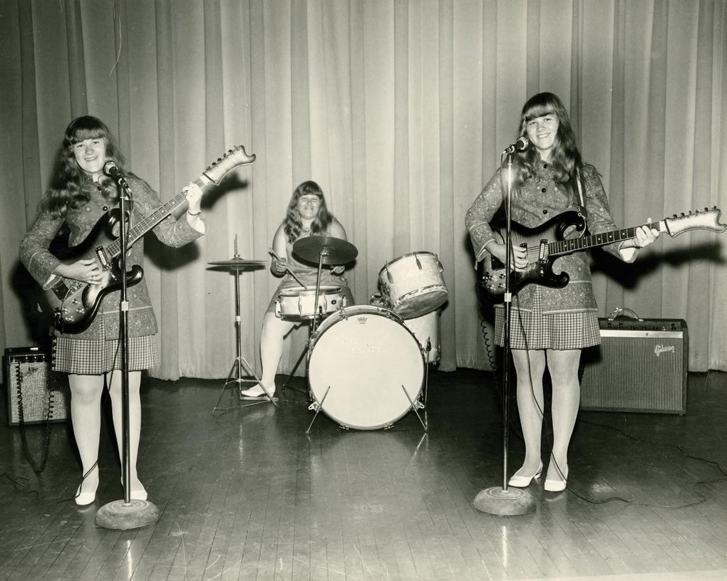 «Лучше, чем Beatles»… Группа The Shaggs в 1968 году. Фотография: Джеффри Вайс