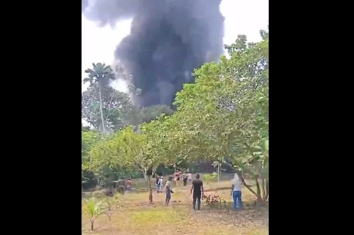    В Колумбии разбился самолёт с более чем 100 военнослужащими на борту