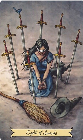 8 мечей таро Ведьм