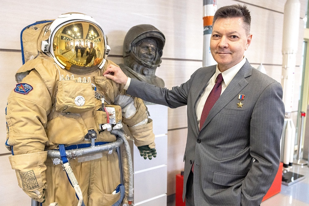    В разных полетах и разных экипажах Олегу Кононенко пришлось не раз выполнять то, чего никто и никогда еще прежде не делал. / Александр Корольков