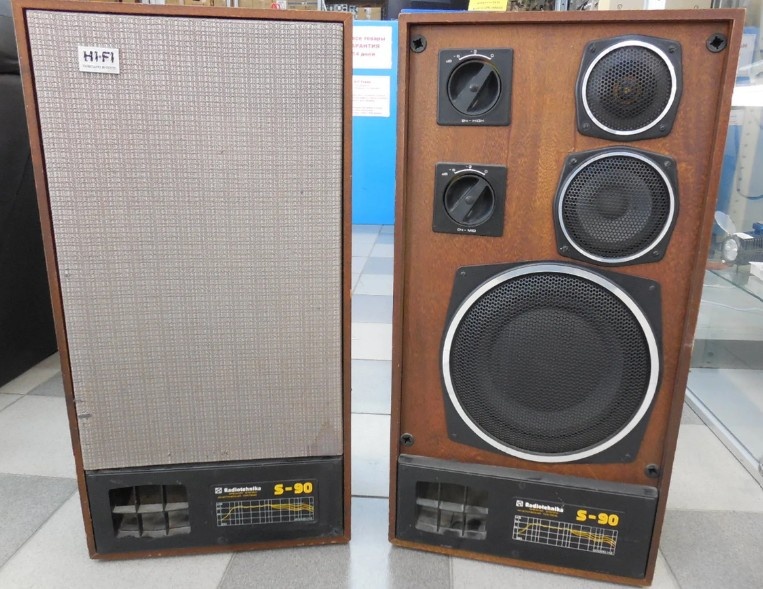 Радиотехника S90. Источник: ЯндексКартинки.