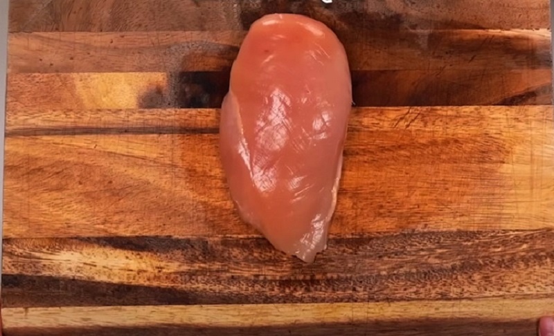 Куриные рулетики с грибами и сыром: ресторанный вкус из простых продуктов за минимум времени