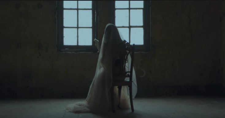 Почему Духи остаются в мире живых?