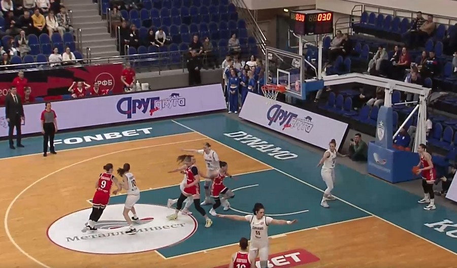 Курское «Динамо» победило МБА в первой игре 1/4 финала