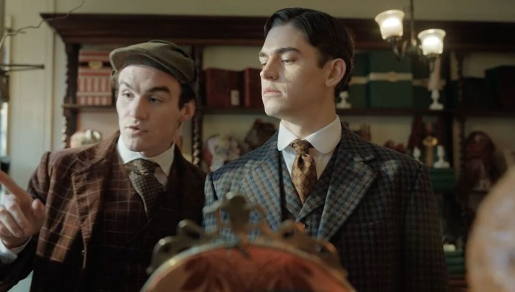 Кадр из сериала "Молодой Шерлок"