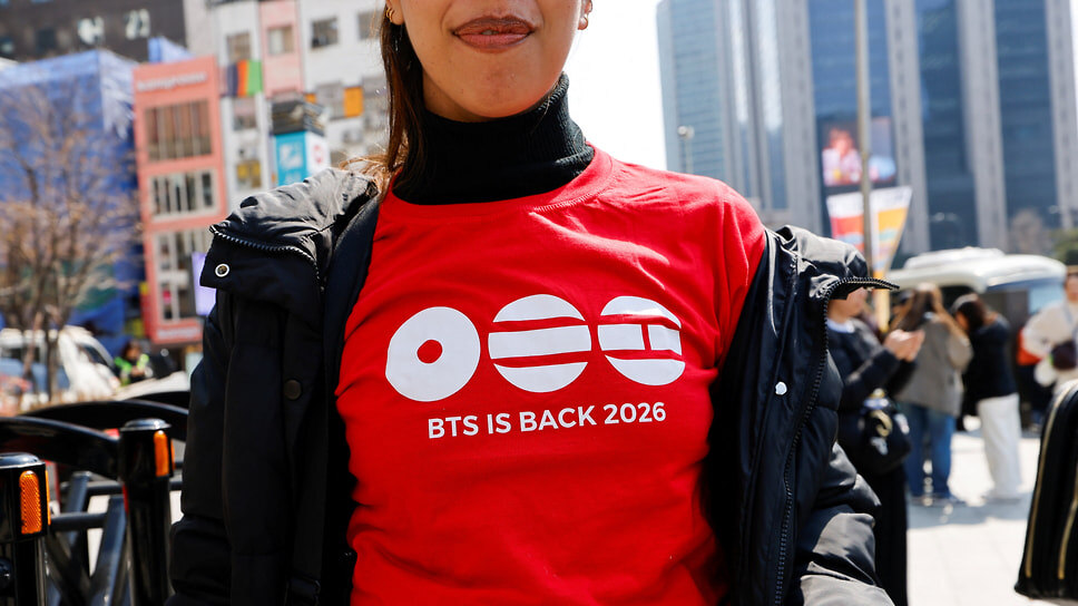 Концерт группы BTS в Сеуле 21 марта 2026 года.📷Фото: Kim Soo-hyeon / Reuters