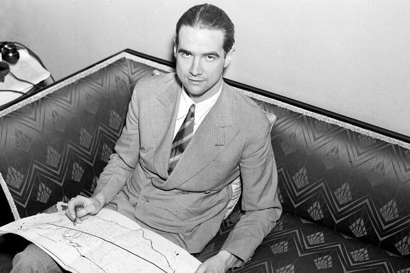 Он был одним из самых богатых людей мира — и жил как отшельник