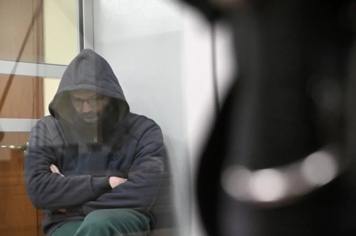    Падал на колени, звал дьявола: подробности суда над пасынком Стаса Намина