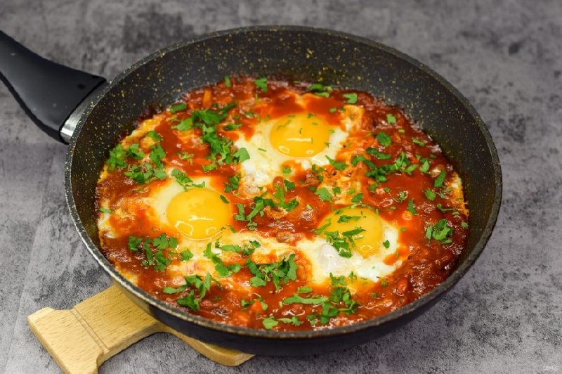 Домашняя шакшука: сытный завтрак или ужин