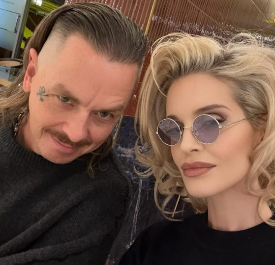 Келли Осборн рассталась с женихом