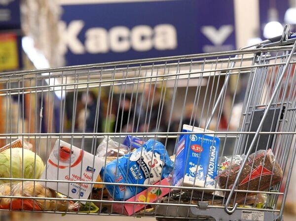 МАРТ выявил просроченные товары на 5,5 тыс. рублей в крупной торговой сети