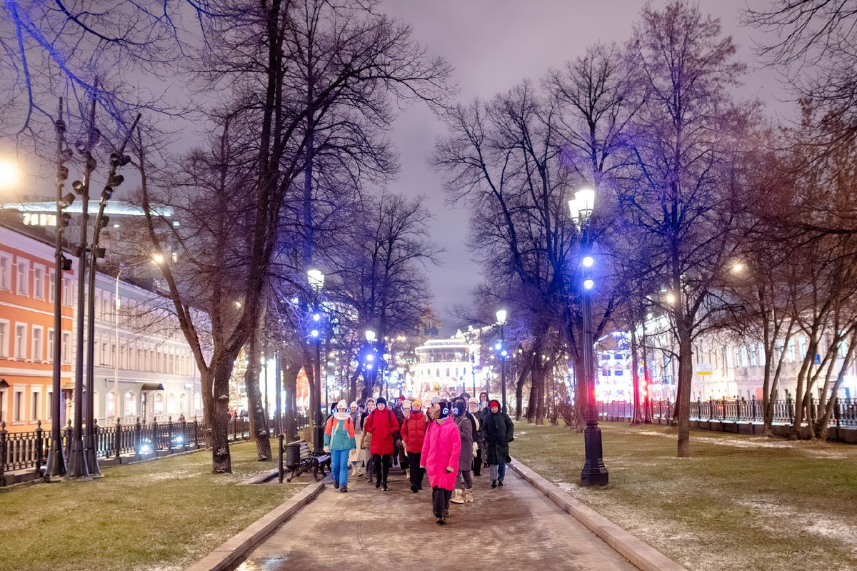 фото с декабрьской групповой экскурсии в Москве, где я была экскурсантом