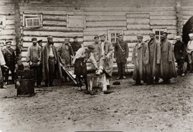 У людей с какими фамилиями предки были каторжанами