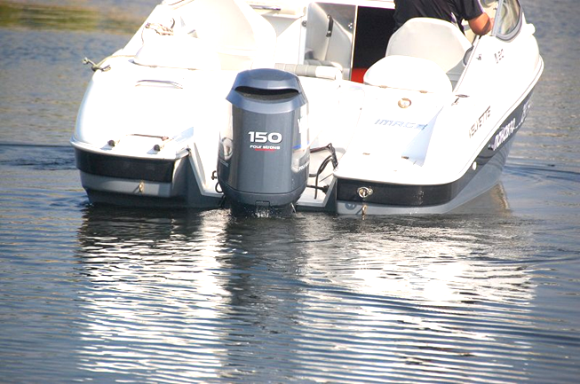 Подвесной мотор – Высота установки мотора на катере (Продолжение) – Выхлоп холостого хода.