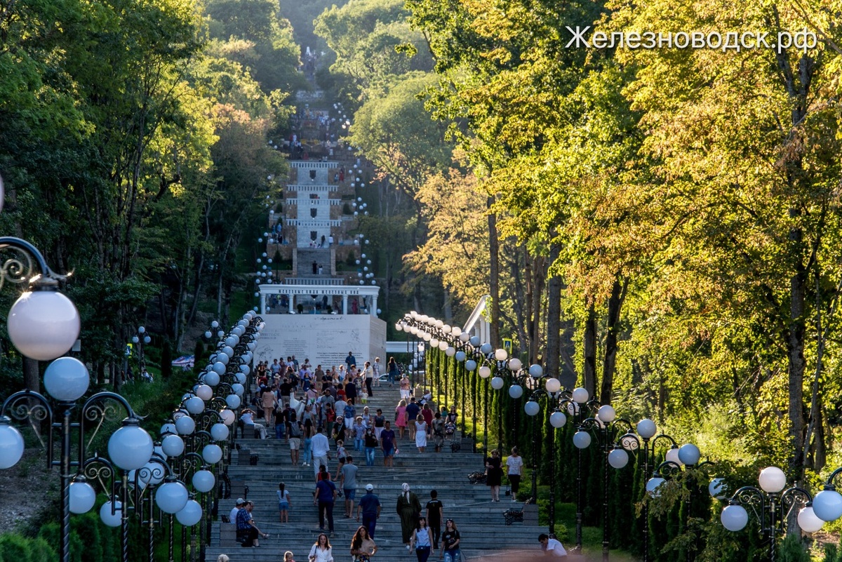 Каскадная лестница в Железноводске