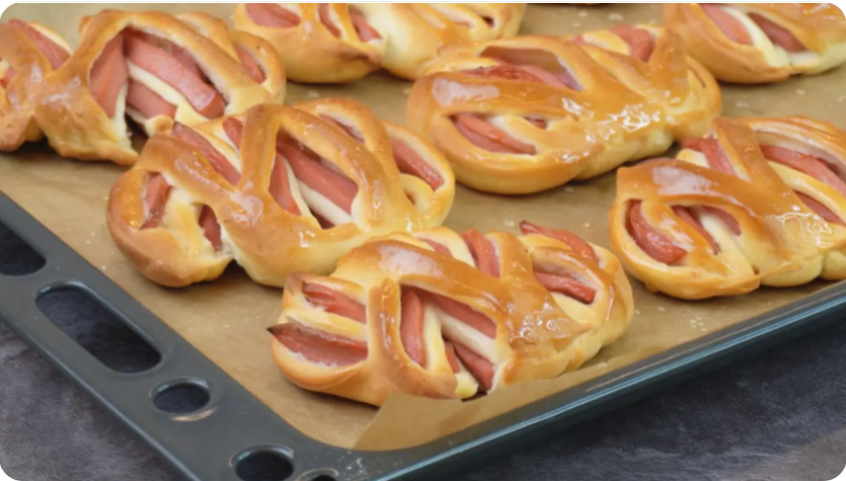 Выпечка под названием "Пятислойный восторг", приводит в восторг