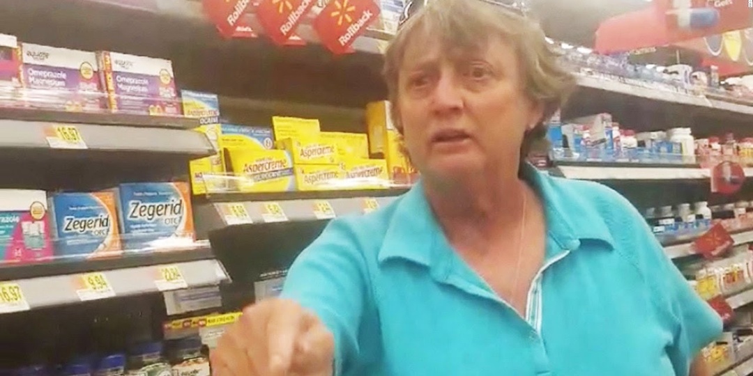 Иностранка спросила, как мы выживаем без Американских товаров. Я показал ей какая доставка в России