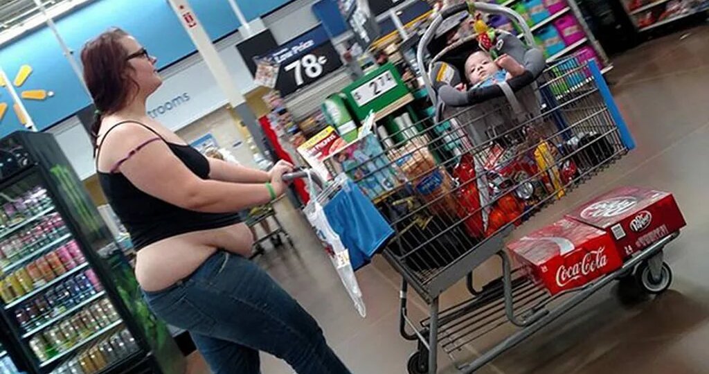 «Почему вы врёте миру?»: американка Сара устроила допрос в брянском троллейбусе, что происходит в Брянске 24 апреля