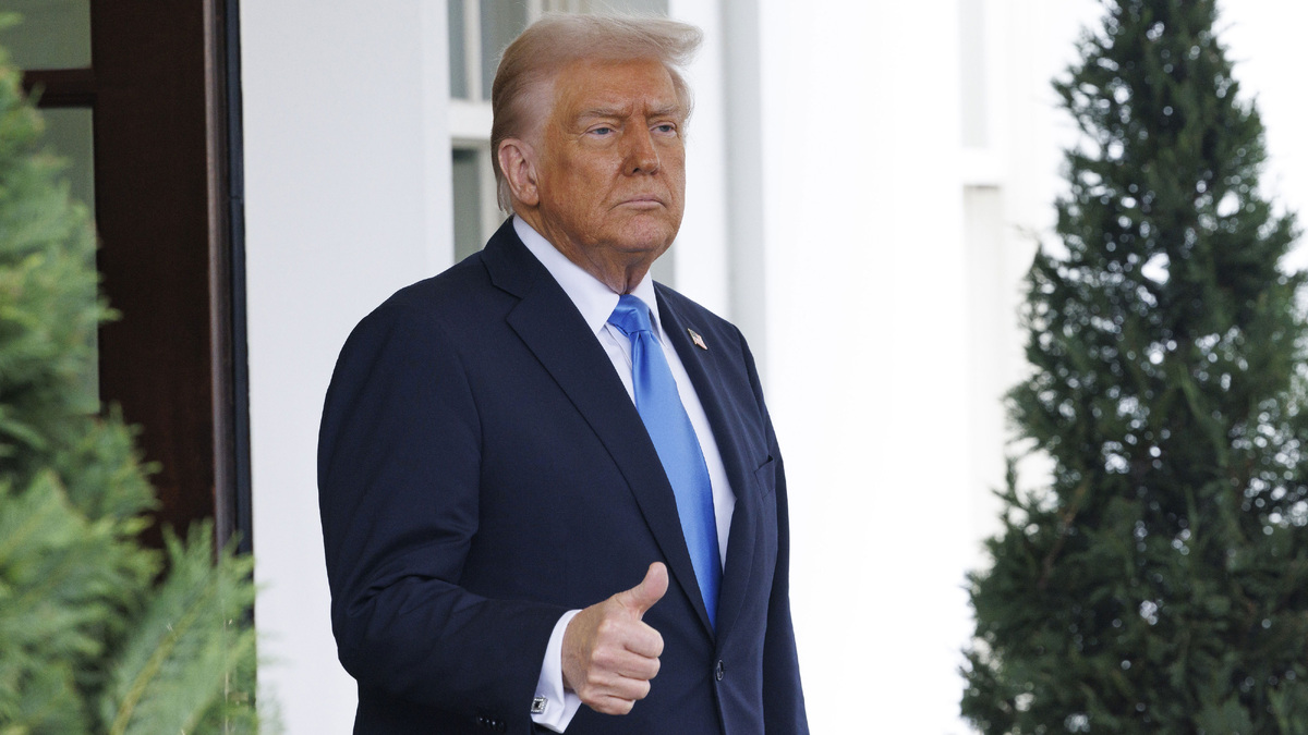    Дональд Трамп 2025 GLP