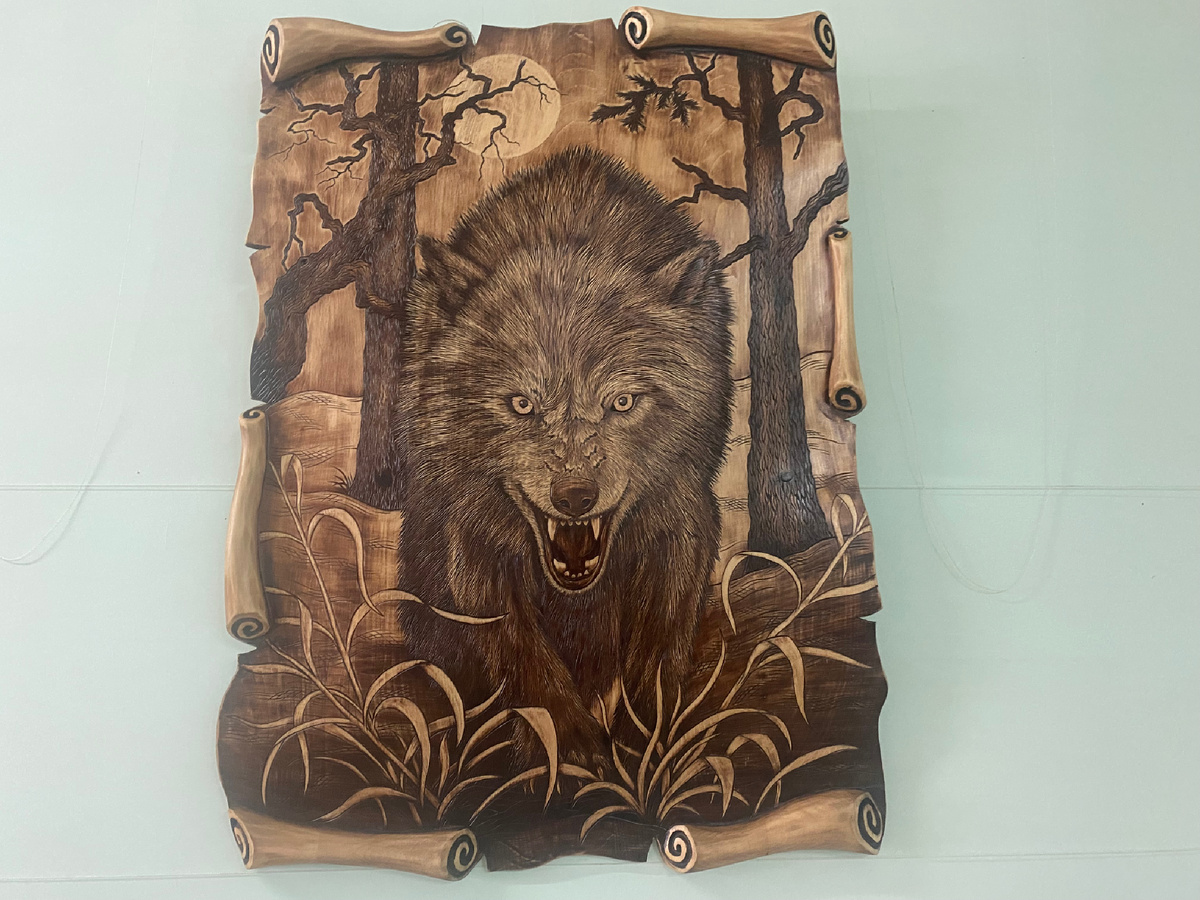 Работа мастера по дереву Олега Гладкова. 