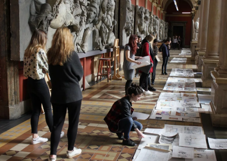 Фото с сайта СПГХПА имени Штиглица