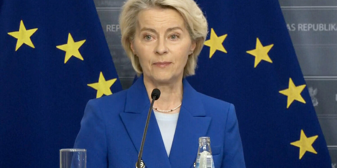 Глава Еврокомиссии признала болезненным отказ от российского газа