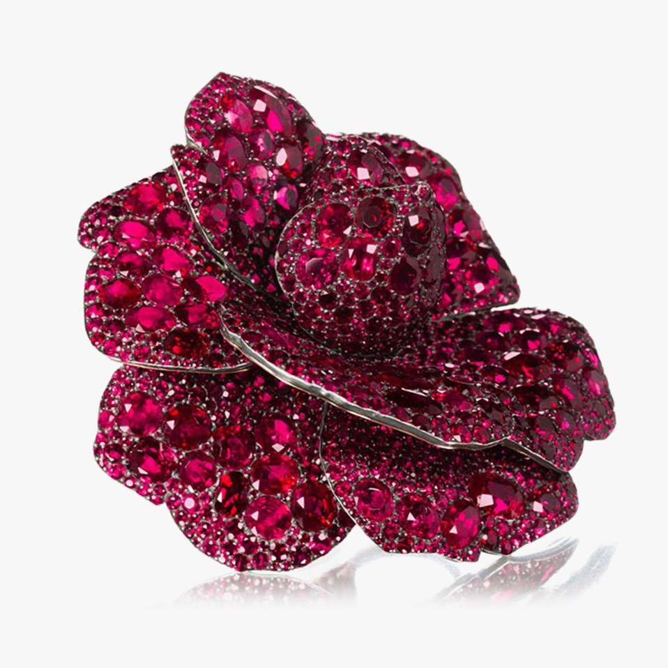 Брошь с рубинами "Камелия"
