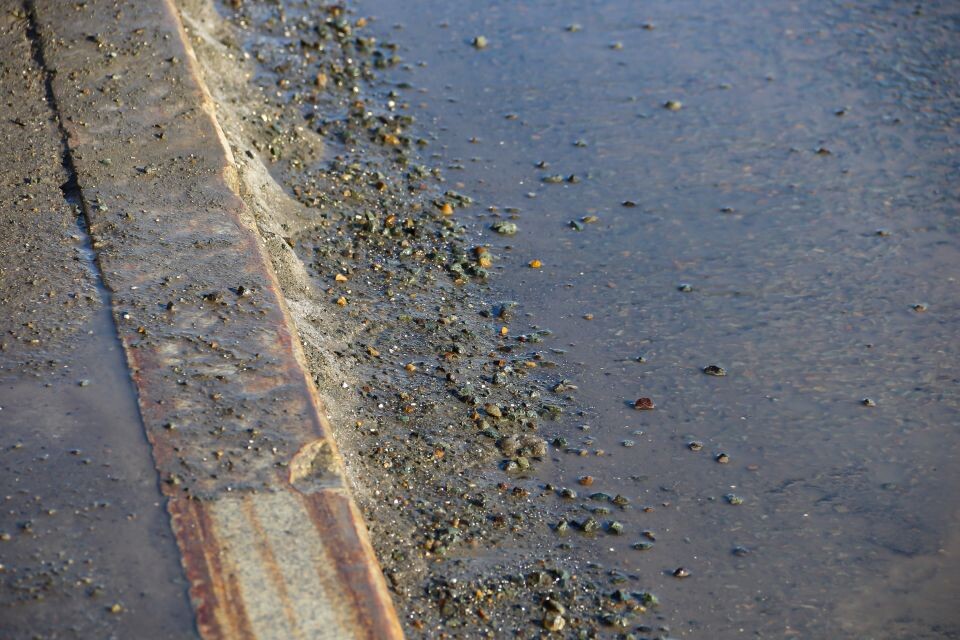    Павловский тракт между улицами Малахова и Георгиева. Источник: Виталий Барабаш/"Толк"