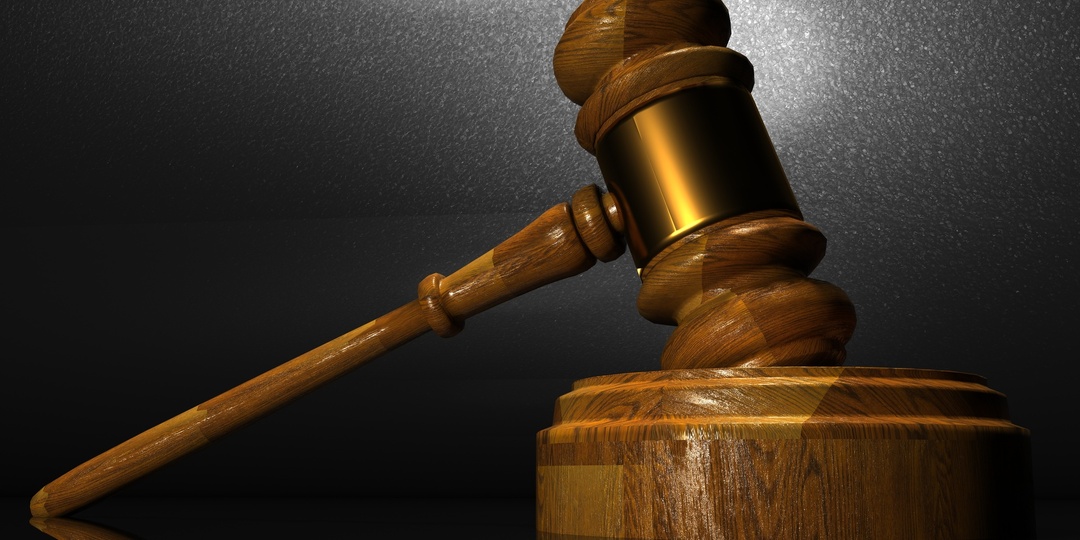 Няганский суд вынес условный приговор за использование чужой банковской карты