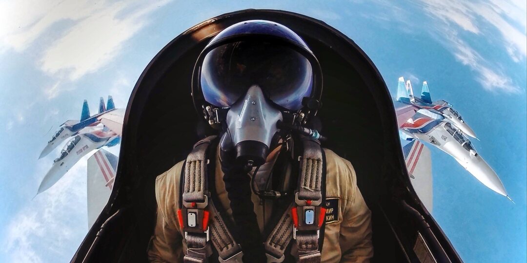 От всего личного состава АГВП «Русские Витязи» поздравляем с днём штурманской службы