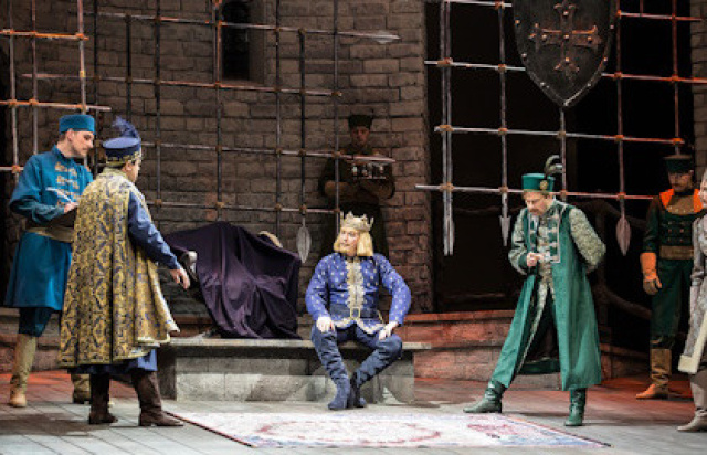 Спектакль «Смута. 1609-1611 гг.» в Малый театр - МОСБИЛЕТ.ру