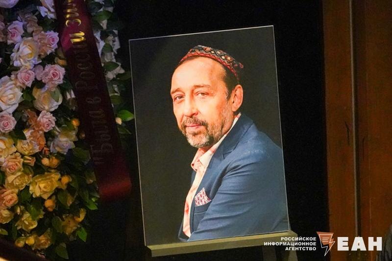    ЕАН. Николай Коляда