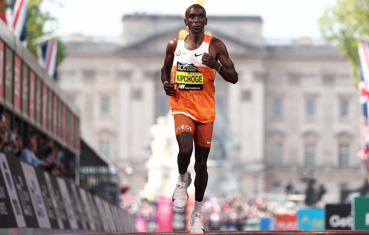    Элиуд Кипчоге  Alex Davidson/Getty Images