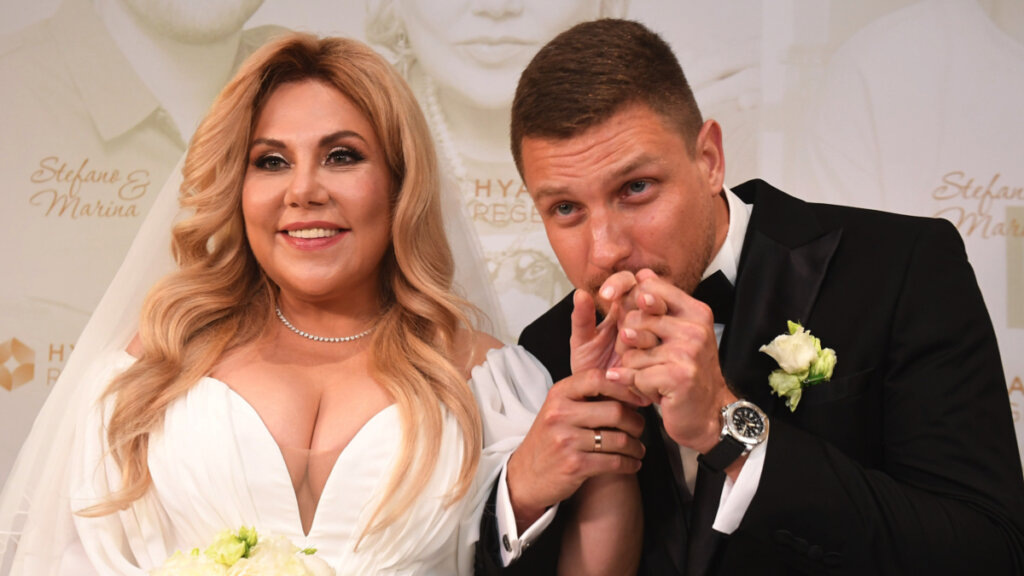 И открытых источников. 