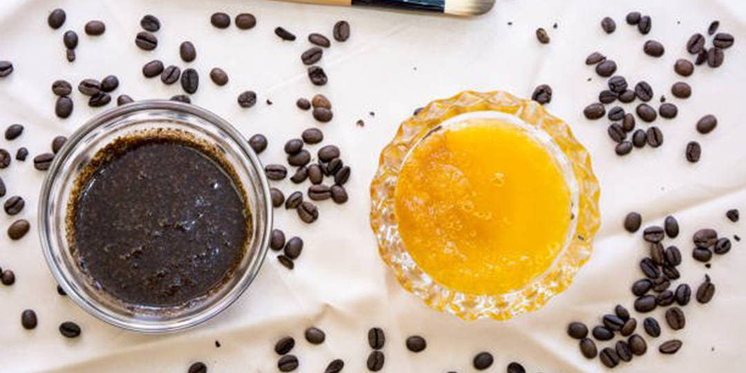 Мгновенная свежесть и мягкость губ: рецепт витаминной маски из продуктов, которые есть дома у каждой хозяйки