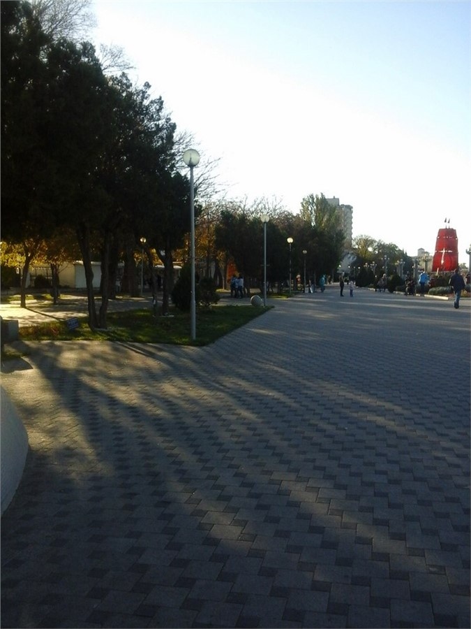 Центральная набережная в Анапе
