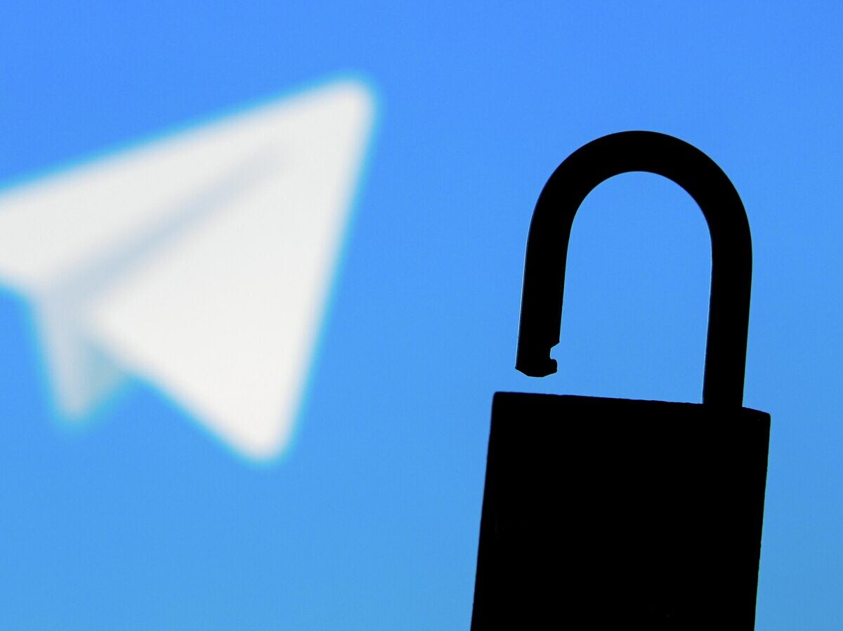    Логотип мессенджера Telegram | © РИА Новости / Рамиль Ситдиков