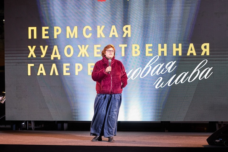    Директор галереи Юлия Тавризян Николай ОБЕРЕМЧЕНКО