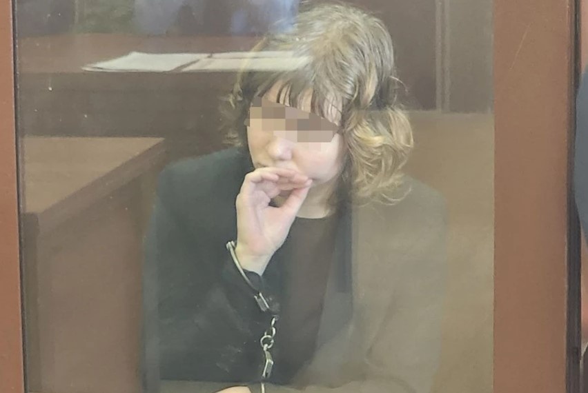 Школьница молчит и не дает показаний. Фото: объединенная пресс-служба судов СПб